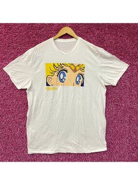 Sailor Moon Pretty Guardian Glimmering Eyes Anime T-Shirt L